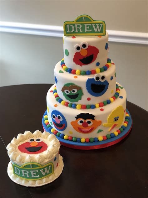Sesame Street 1st Birthday Cake Sesame Street Birthday Cakes Elmo