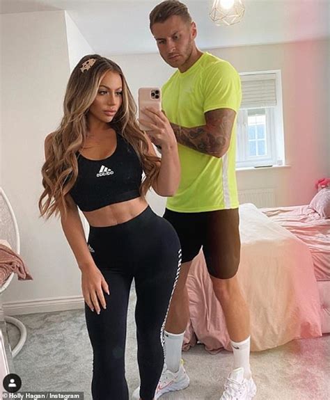 Geordie Shores Holly Hagan Flashes Her Midriff In A Cropped Mauve Jumper Daily Mail Online