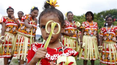 This story contains images of people who've died. Mabo Day marked by Torres Strait Islanders in Cairns | The ...