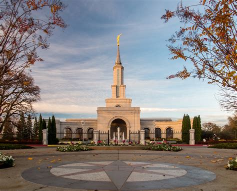 Sacramento California Temple Photograph Gallery