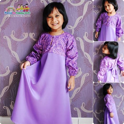 Jadi dia tidak akan campur tangan, tetapi pada masa yang sama akan mendapat penampilan yang menarik, dan anak perempuan akan merasa seperti seorang fesyen sebenar. Inspirasi Terpopuler 23+ Fesyen Baju Raya 2021 Kanak-kanak ...