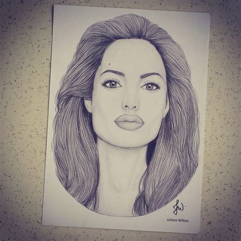 Angelina Jolie Ilustrações Desenhos Realista