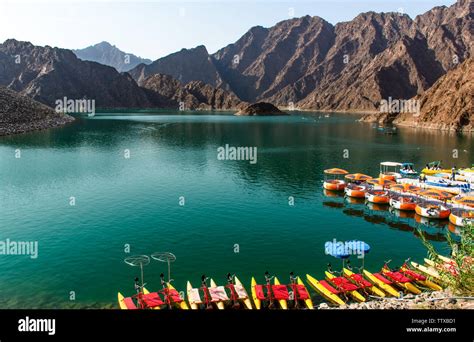 Beautiful Hatta Dam In Dubai Place To Enjoy Weekends Water Adventure