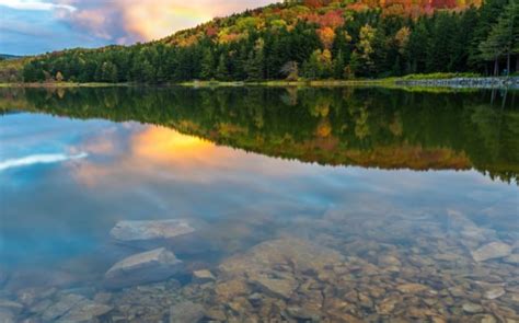 Visiting This One Mountain Lake In West Virginia Is Like Experiencing A