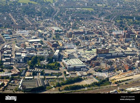 Luton Town Centre Hi Res Stock Photography And Images Alamy