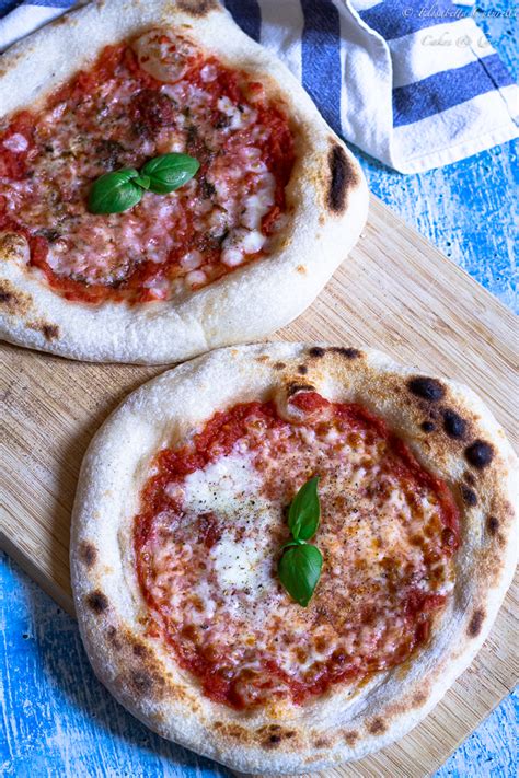 Check spelling or type a new query. Pizza con licoli e farina di semola | Cakes and co.