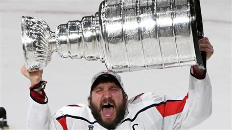 His father, mikhail, was a football player. Owetschkin, Draisaitl: Die Eishockey-WM als Treffen der ...