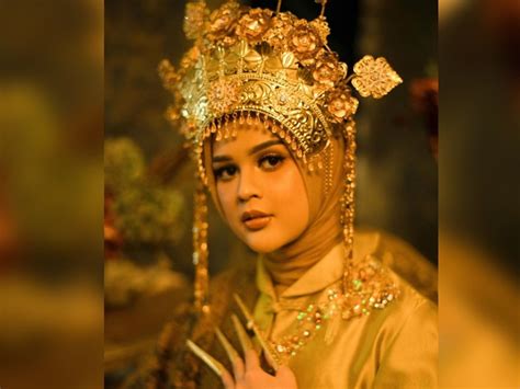 Suku Aceh - Asal, Bahasa, Kepercayaan, Rumah Adat, Baju Tradisional