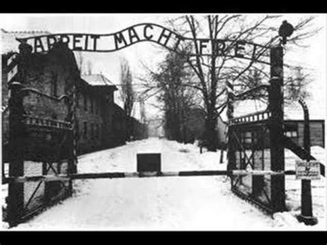 Quelle che i volontari raccontano tra i banchi di scuola e rintracciano anche nei silenzi di chi non sempre riesce a narrare ciò che è indicibile. SHOAH O OLOCAUSTO.....per non dimenticare!!! - YouTube