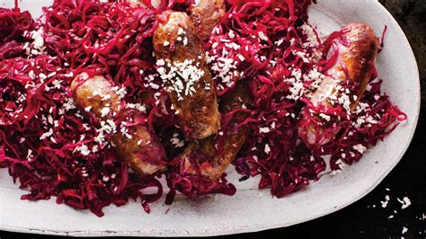 What you need to cook sweet and sour red cabbage recipe