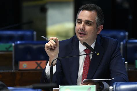 No mesmo horário, o tucano dava entrevista para anunciar o desenvolvimento de. Rodrigo Pacheco é eleito presidente do Senado Federal ...