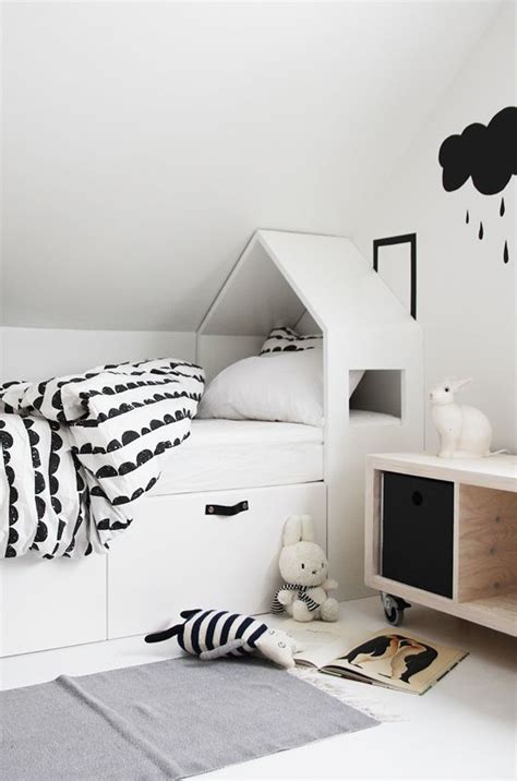 Snuggle nursery bedding set white and black diamonds minkymonkey. 7 Black and White Kids Spaces - Petit & Small