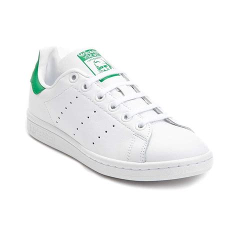 Alibaba.com offers 827 stan smith shoes products. Add some athletic appeal to your ensemble with the Stan ...