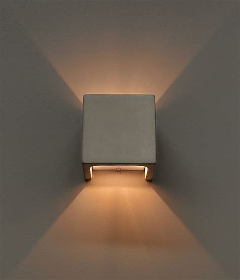 Trova immagini stock hd a tema concrete wall lamp hang e milioni di altre foto, illustrazioni e contenuti vettoriali stock royalty free nella vasta raccolta di shutterstock. Concrete wall lamp - Viore Design