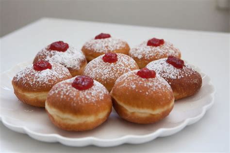 Homemade Jelly Filled Powdered Donuts Hanukkah Sufganiyot Recipe