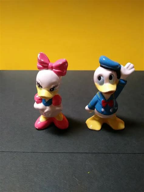 Vintage Walt Disney Donald Duck And Daisy Duck Figurines Made In Japan 3