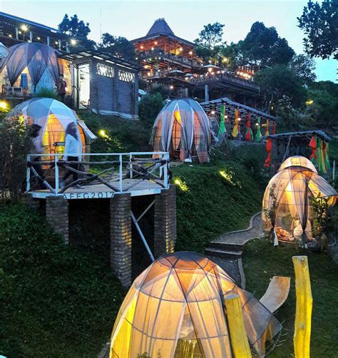 Apr 06, 2019 · objek wisata baru itu yakni objek wisata citiis yang berada di kaki gunung galunggung, tepatnya di desa dan kecamatan padakembang. Alamat Objek Wisata Citiis / Nama dan Alamat Lengkap ...