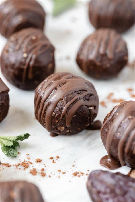 Mint Chocolate Brownie Energy Bites Kroll S Korner