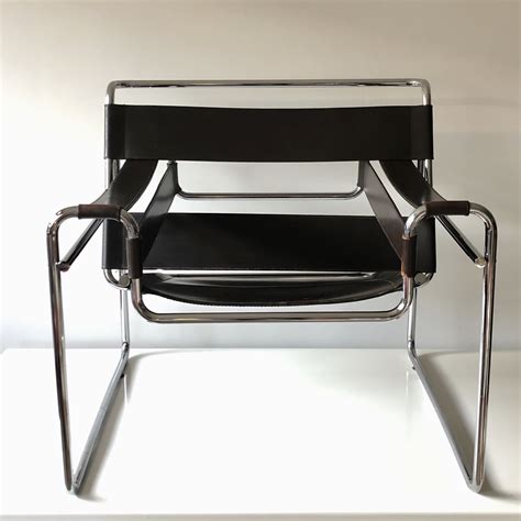 2x Original Dark Brown Leather B3 Wassily Chair By Marcel Breuer For