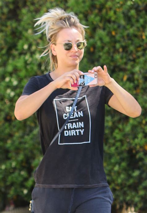 Kaley Cuoco Street Style - Leaving the Nail Salon in ... Red bank nail spa is located in the red bank, nj.