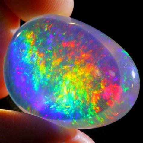 Rainbow Contraluz Ethiopian Welo Specimen Crystal Opal 273 X 189 X