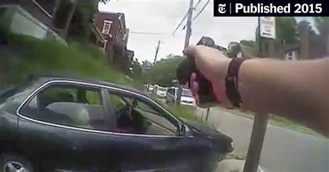 University Of Cincinnati Officer Indicted In Shooting Death Of Samuel Dubose The New York Times