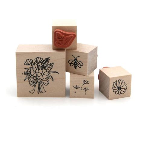 Bouquet Wooden Stamp Set 5 Pieces Hobbycraft