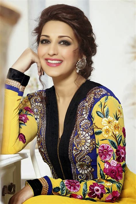 This image, which was originally posted to bollywood hungama, was reviewed by the administrator or reviewer tito☸. Actress HD Gallery: Sonali Bendre latest hd photo stills