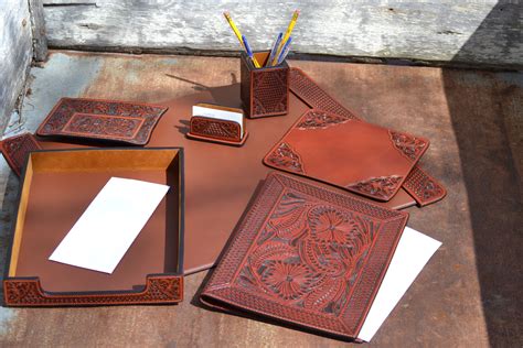 Leather Desk Sets With Valet Tray By 3d Belt To Fit Your Style Make