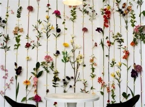 Muchos espacios como la sala y zonas de estar se vuelven muy. Decorar paredes con flores | Decoracion de INTERIORES
