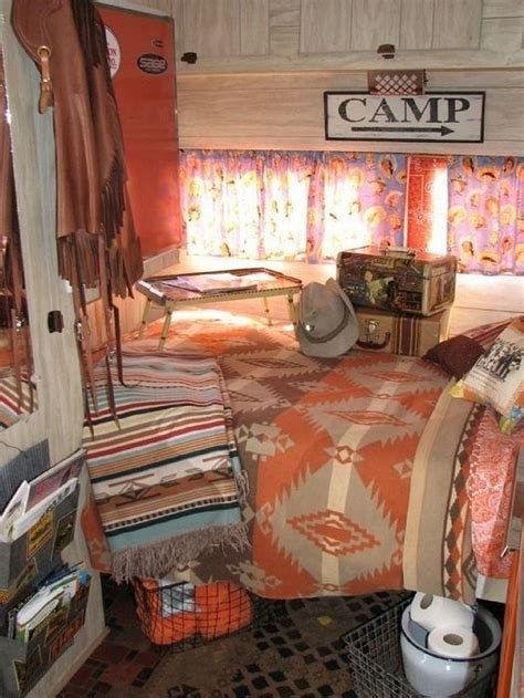 45 Amazing Vintage Travel Trailers Remodel Ideas Page 31 Of 54