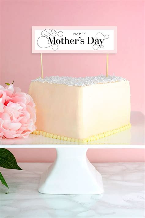 Whether you're a mom yourself or looking for a fun way to recognize a mom in your life. Mother's Day Cake Topper | Mothers day cake, Cake toppers ...