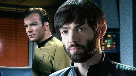 How Ethan Pecks Spock Fits Into Star Trek Discoverys Timeline