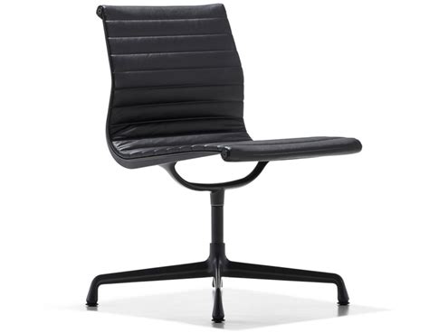 It has a ribbed blue fabric seat. Eames® Aluminum Group Side Chair - hivemodern.com