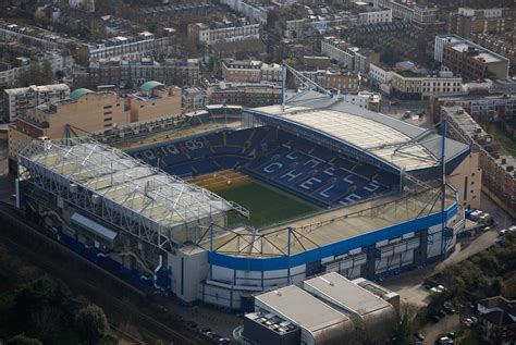 Standort fulham road, london sw6 1hs erbaut 1876 eröffnet 1877 spielfeldgröße 110m x 75m. Stamford Bridge football stadium wallpaper | PixelsTalk.Net