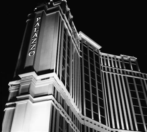The Palazzo The Palazzo Hotel Las Vegas Nv I Go To Las V Flickr