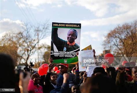 South Africa Celebrates Nelson Mandelas 95th Birthday Photos And