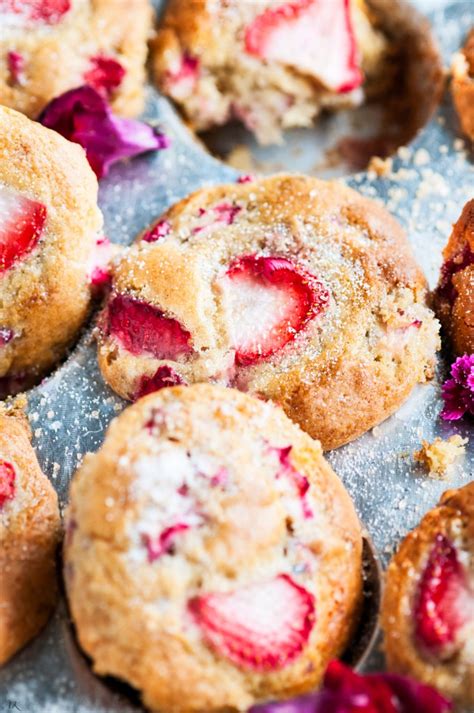 Easy Strawberry Rhubarb Muffins Aberdeens Kitchen