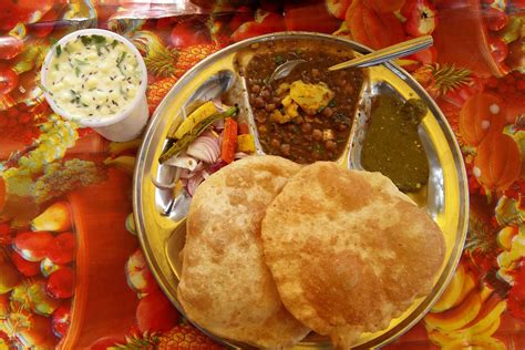 Receta de Chole Bhature El desayuno típico del Punjabi