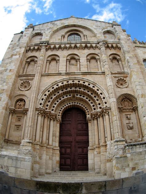 Es Mi Tierra — Zamora Cathedral Castile And Leon Spain Via