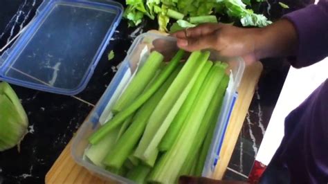 Leaving your hands motionless for too long in cold temps is never a good idea. How to keep celery fresh and crisp for longer/growing ...