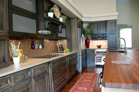 Condo ∙ 8 guests ∙ 3 bedrooms. Souris River Designs, Minot remodeling, kitchen remodeling ...