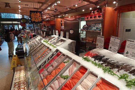 Find The Best Fish Market In Nyc Seafood Shop Seafood Fresh Fish