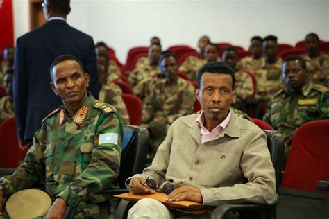 Somali President Visits Somali Commandos In Training In Turkey