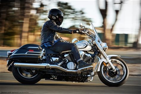 The yamaha dragstar 950 (also known as the v star 950 and the xvs950/xvs950a midnight star) is a cruiser motorcycle produced by yamaha motor company. YAMAHA V Star 950 Tourer specs - 2014, 2015, 2016, 2017 ...
