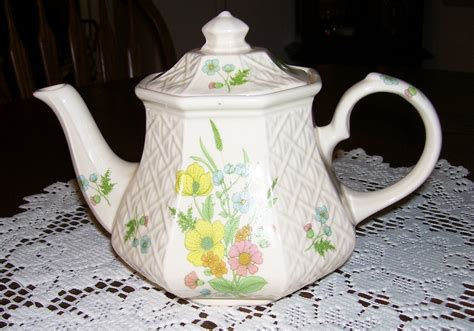 Sadler Teapot Windsor Floral Made In England Vintage By Ladykluk