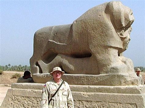 Babil Iraq Lion And Man Statue When This Statue Was Uncov Flickr