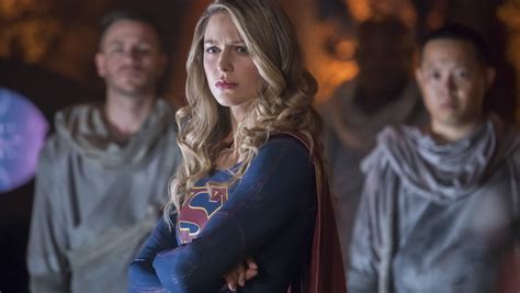 Supergirls Melissa Benoist Reacts To Producers Suspension