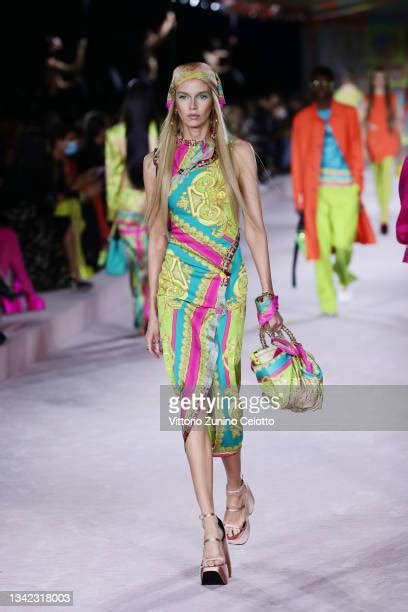 Milan Fashion Week Runway Photos And Premium High Res Pictures Getty