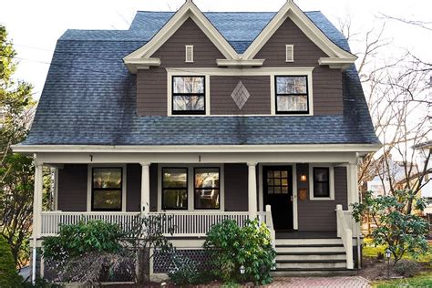 Scheme by owners with the help of their designers in this. The Latest Trend of The Exterior Paint Color Ideas